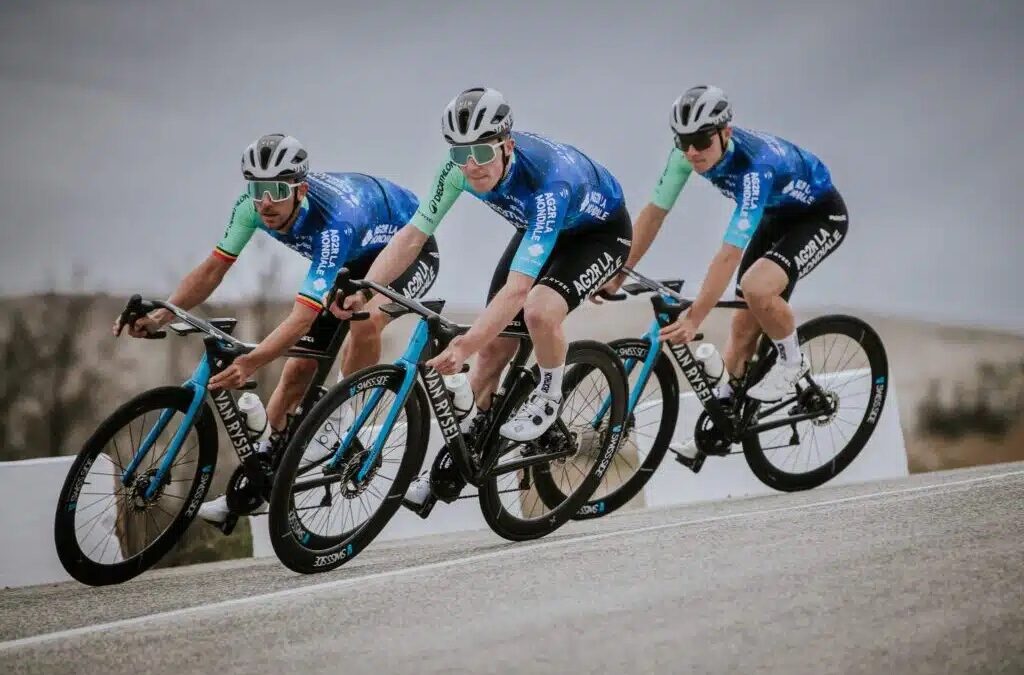 TEAM DECATHLON AG2R LA MONDIALE